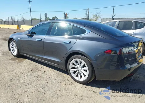 2016 Tesla Model S 60/70/75/85 из США, поврежденный, VIN 5YJSA1E13GF161127
